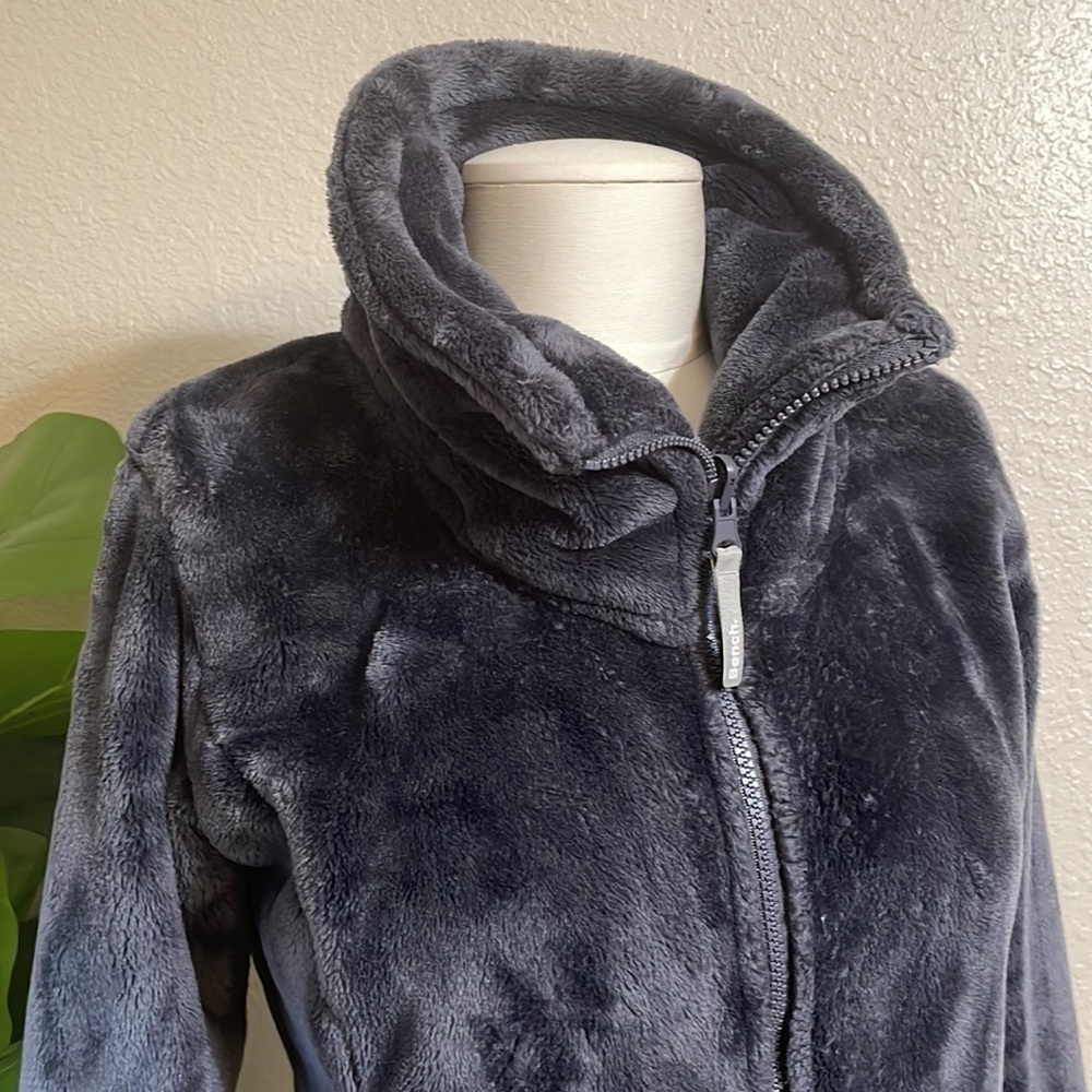 Bench. Fuzzy zipper jacket - Picture 2 of 12